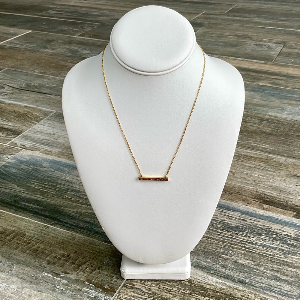 Elegant Gold Bar Necklace